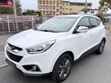 Hyundai ix35 2.0 4WD *AUTOMATIK*NAVI*TEMPOMAT*R-KAMERA** - Hyundai ix35: Allradantrieb, Automatik