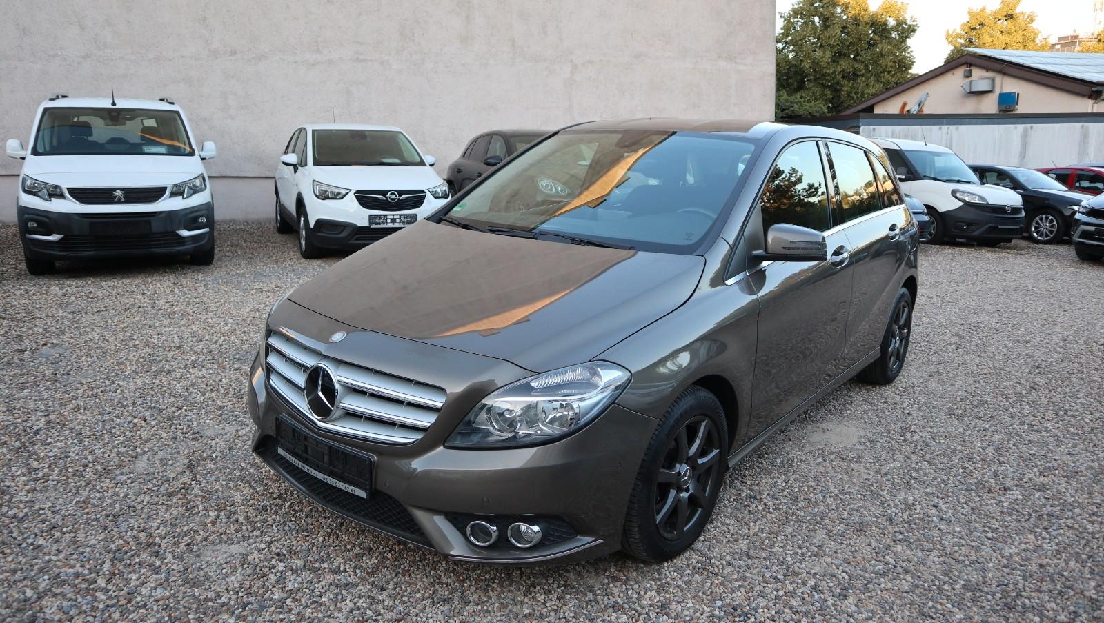 Mercedes-Benz B 180*Navi*Klima*Sitzheizung*Automatik*