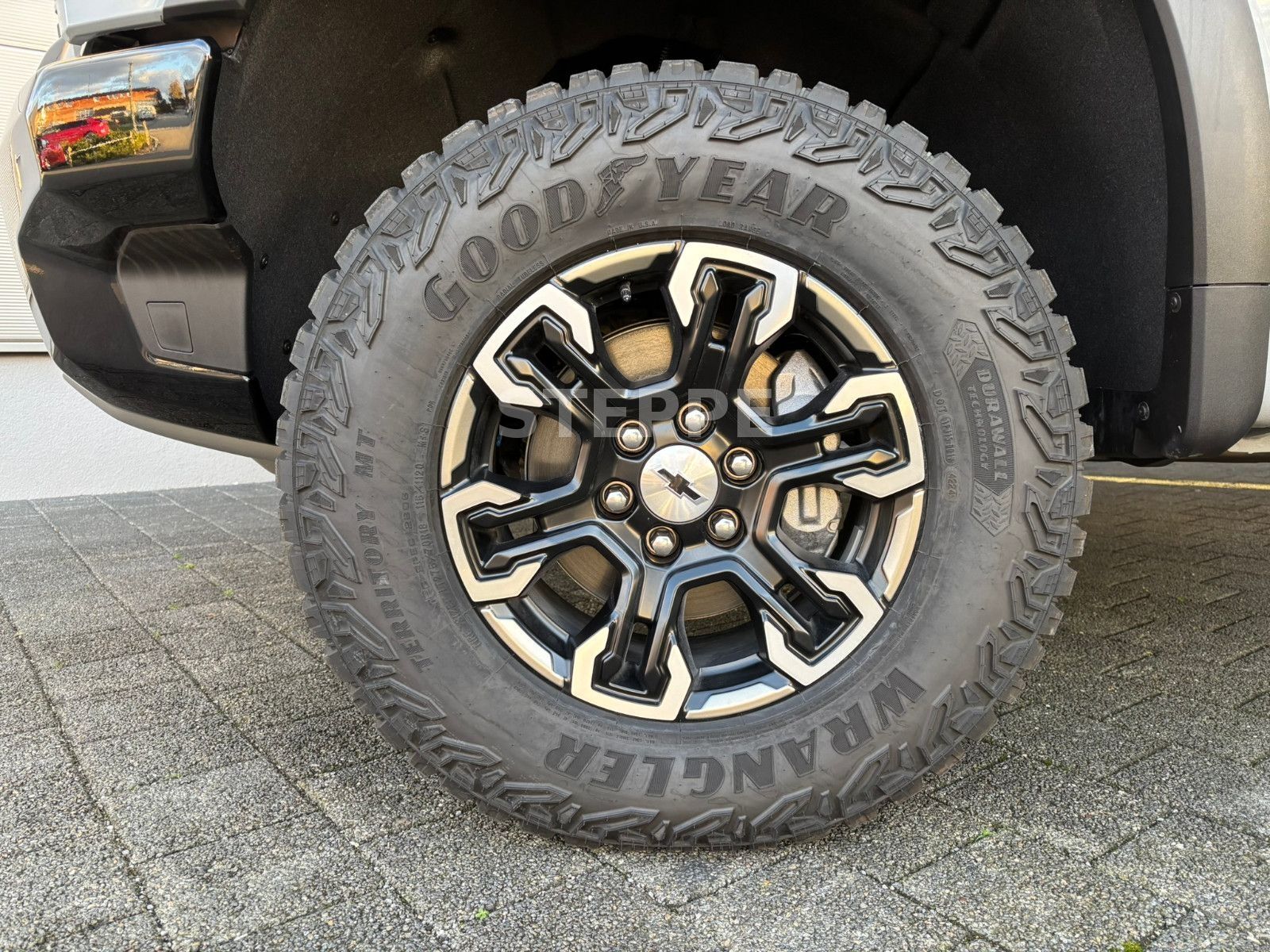 Chevrolet 2025 Silverado ZR2 6,2V8 Crewcab Tech-Pack. AHK