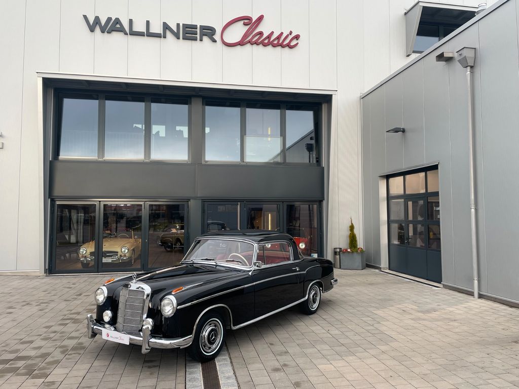 Mercedes-Benz 220