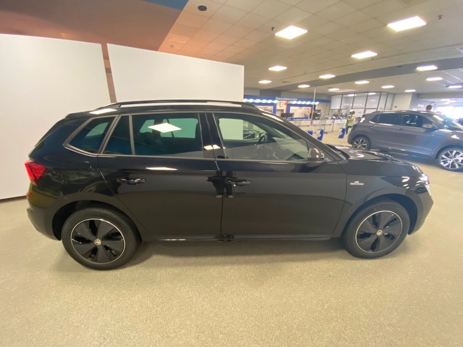 Fahrzeugabbildung SKODA Kamiq 1.5 TSI ACT DSG Monte Carlo+MATRIX+APP++++