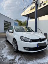 Volkswagen VW Golf 6  1.4 TSI  122 PS  Weiß - Gepf... - Volkswagen Golf: W12