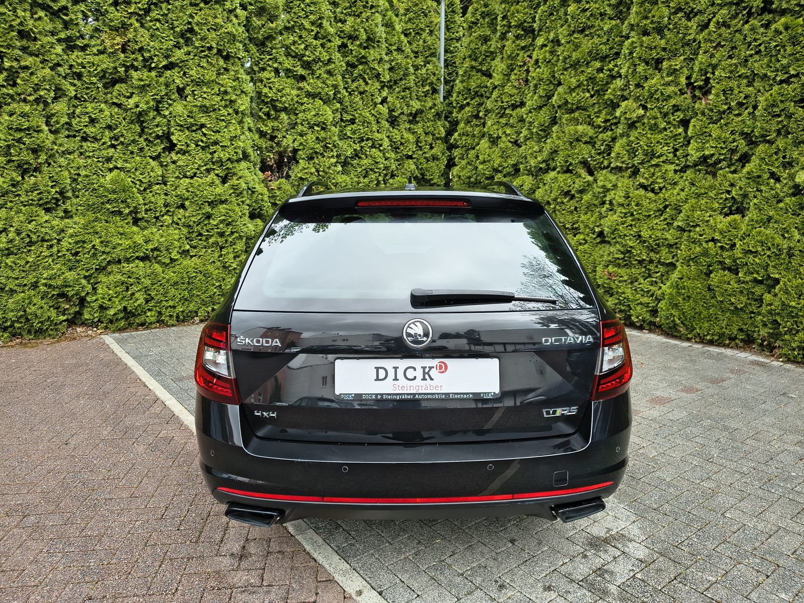Fahrzeugabbildung SKODA Octavia RS 2.0 TDI 4x4 DSG LED+VIRT+KAM+ACC+MEMO