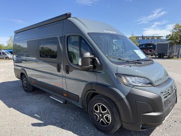 Sunlight Adventure Cliff 640 Maxi Solar Digital Dieselhzg