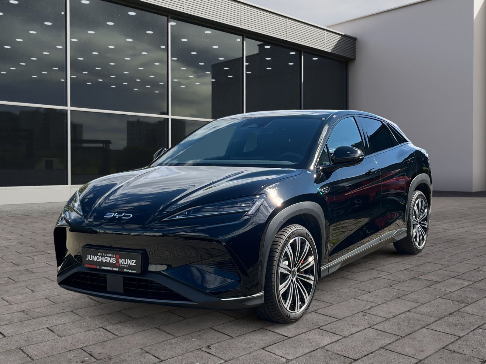 BYD SEALION 7