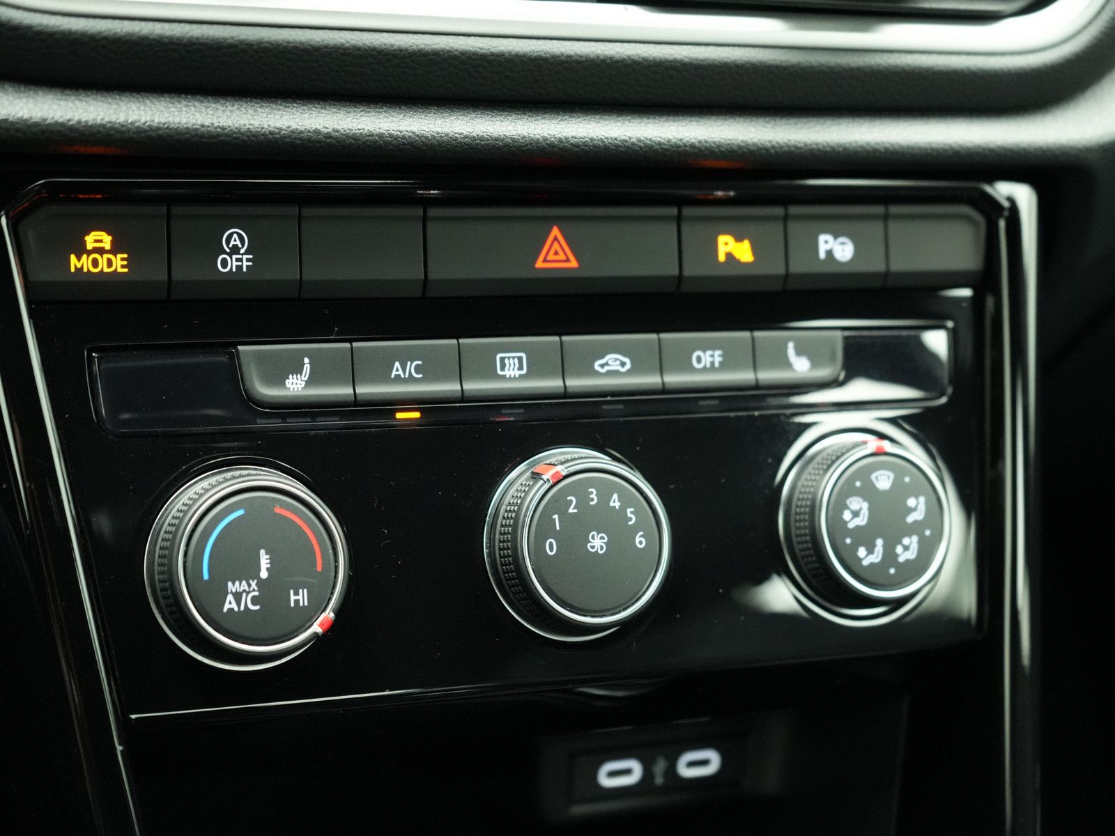 Volkswagen T-Roc - Bild 15