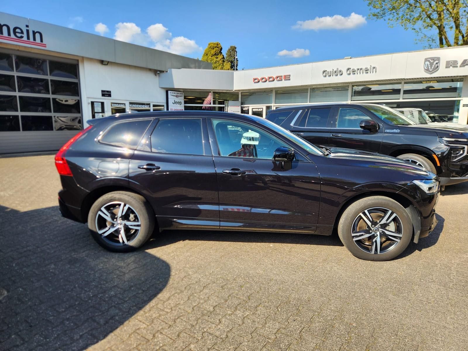 Volvo XC60 R Design AWD Vollausstattung foto 2