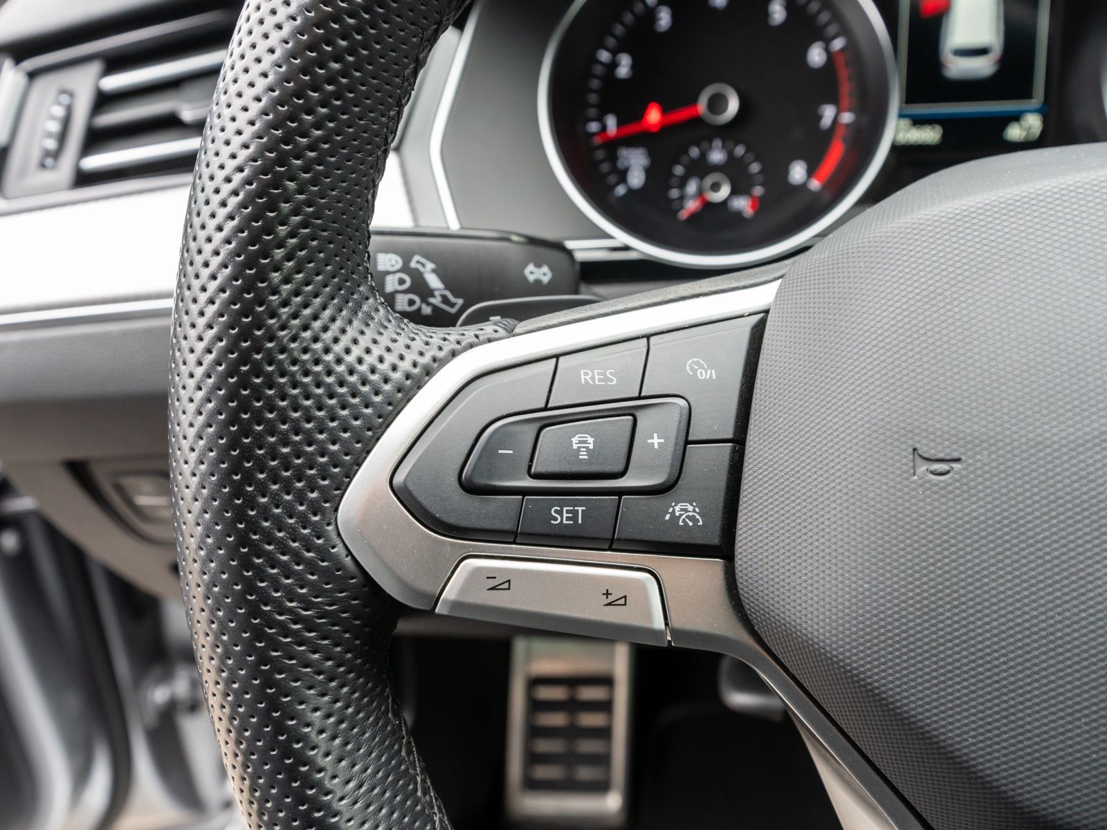 Volkswagen Passat Variant - Bild 18
