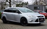 Ford Focus Turnier Titanium 1.6 Autom. BiXenon AHK - Ford Focus: Kombi, 1.6