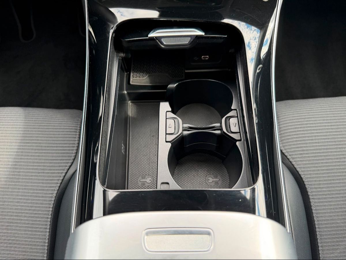Fahrzeugabbildung Mercedes-Benz C 220d T Avantgarde+Pano+AHK+Ambiente+