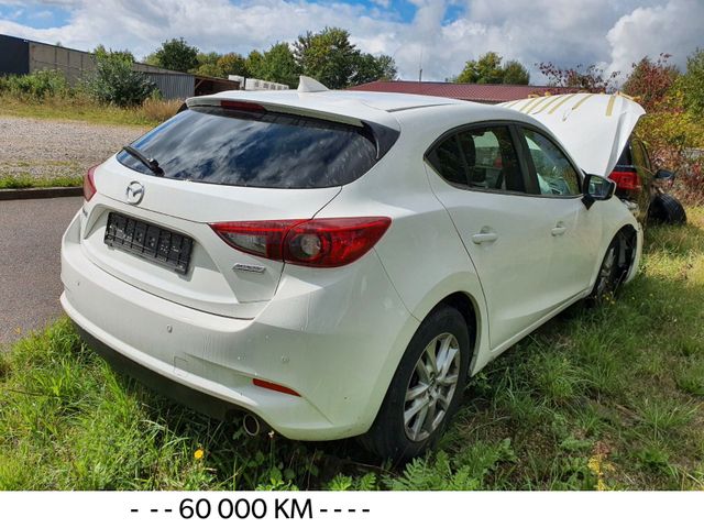 Mazda 3 2.0 SKY-G 120 Exclusive-Line.60000 KM