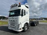Volvo FH540 8x4 Chassis Euro6 - Volvo FH 540