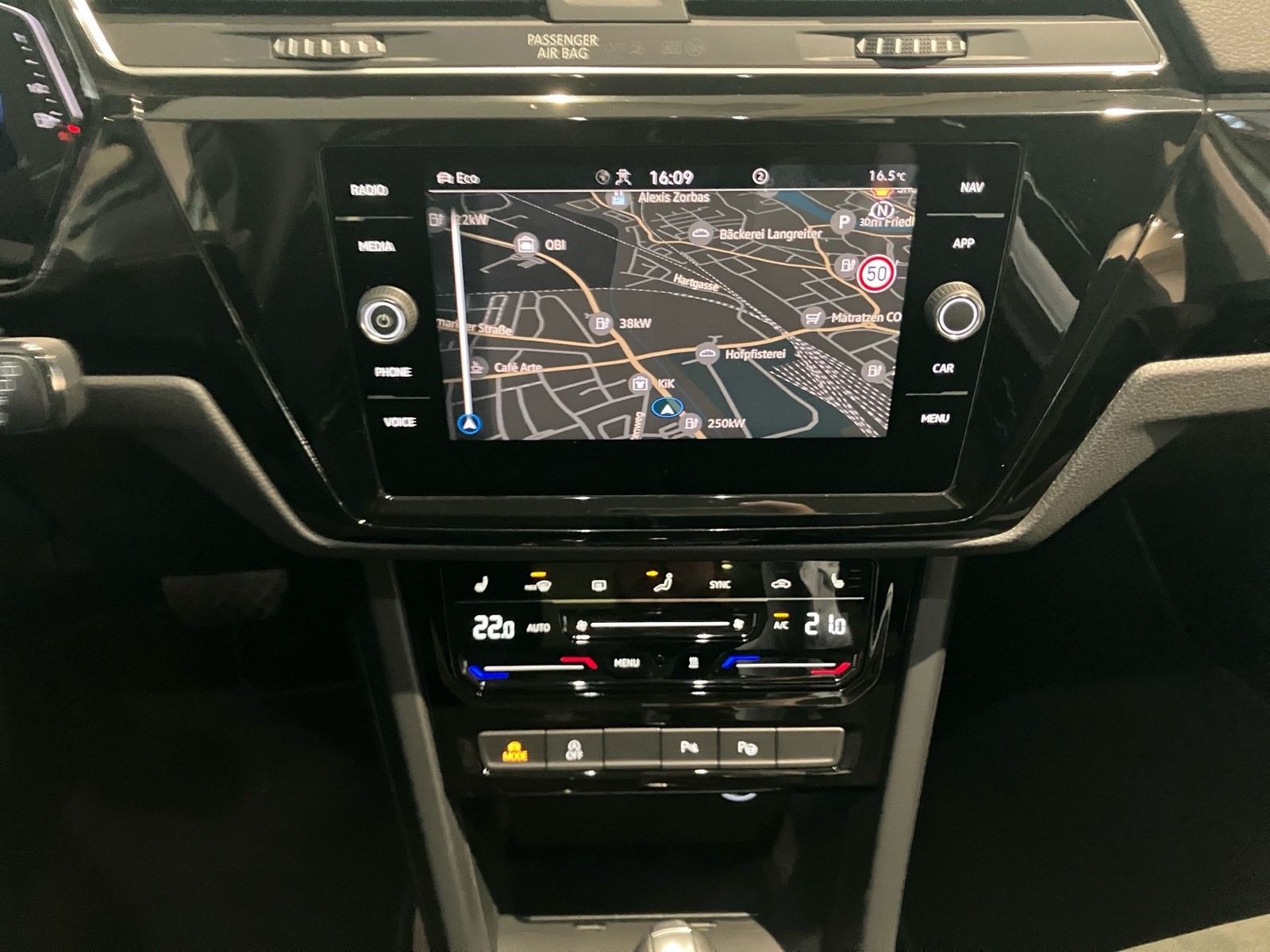 Volkswagen Touran - Bild 12