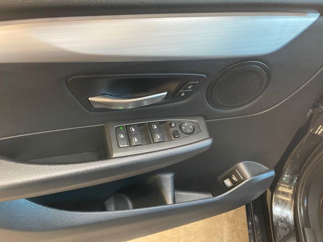 BMW 218 d Gran Tourer Sport Line *Kamera*Klima*Navi*