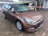 Hyundai i20 1,2 YES! 1.Hand AHK abnehmbar Garantie - Hyundai i20 YES!