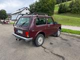 Lada Niva 1.7i 4x4 - - gebrauchte Lada Niva aus dem Jahr 2012