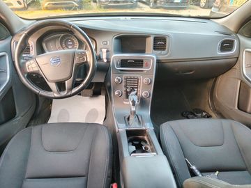 Volvo V60 - 12