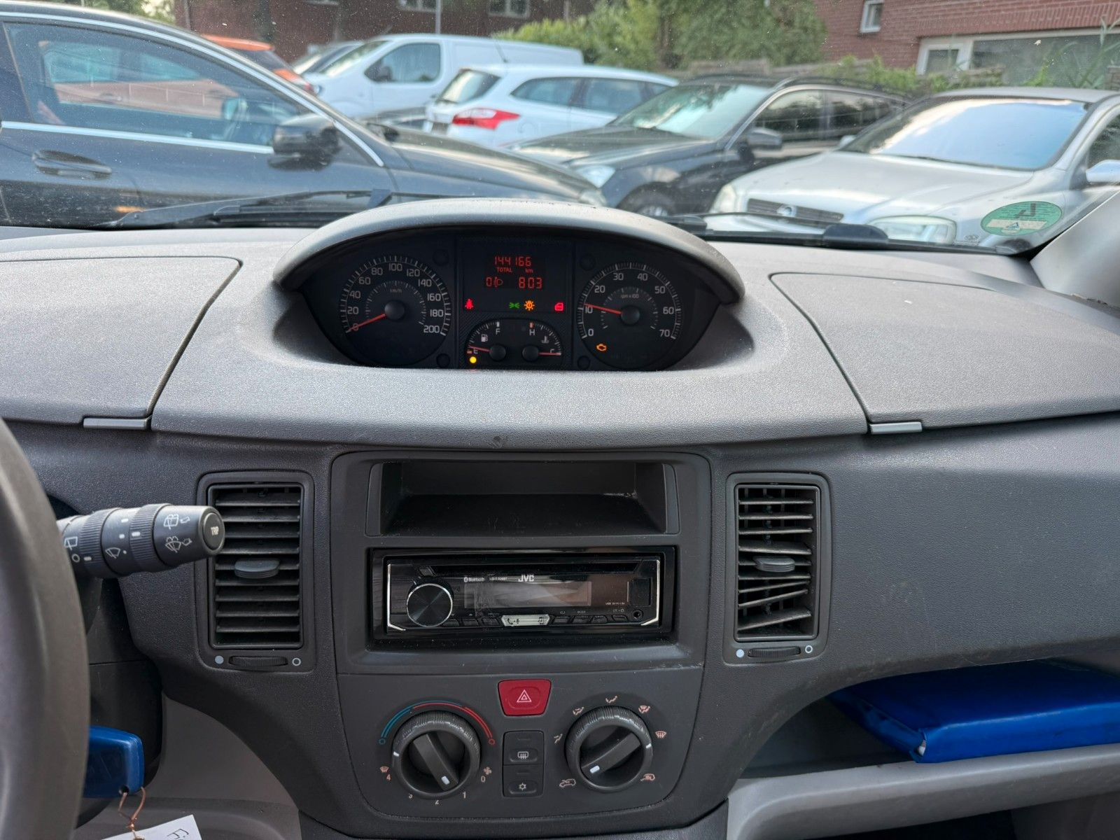 Fahrzeugabbildung Fiat Idea 1.2 16V Active