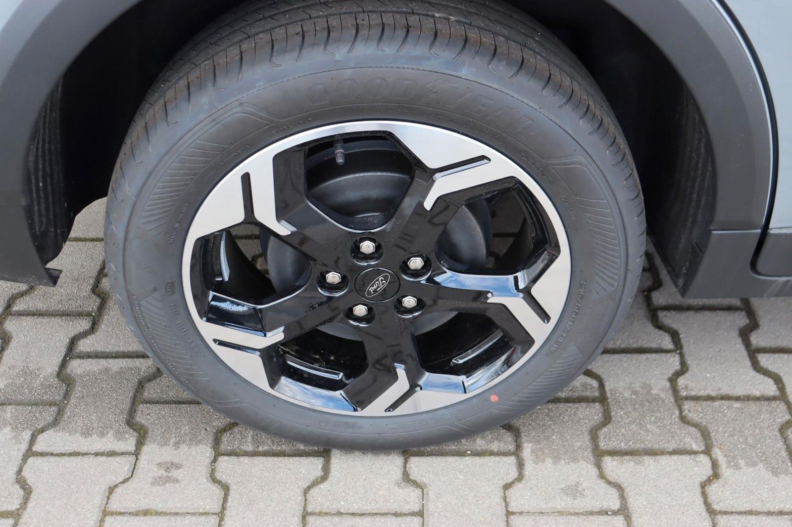 Ford Tourneo Courier Active 1.0 EcoB. Kamera 17" LMF imagem 2
