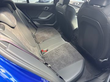 BMW 123 xDrive M Sportpaket Head-Up HK HiFi DAB LED