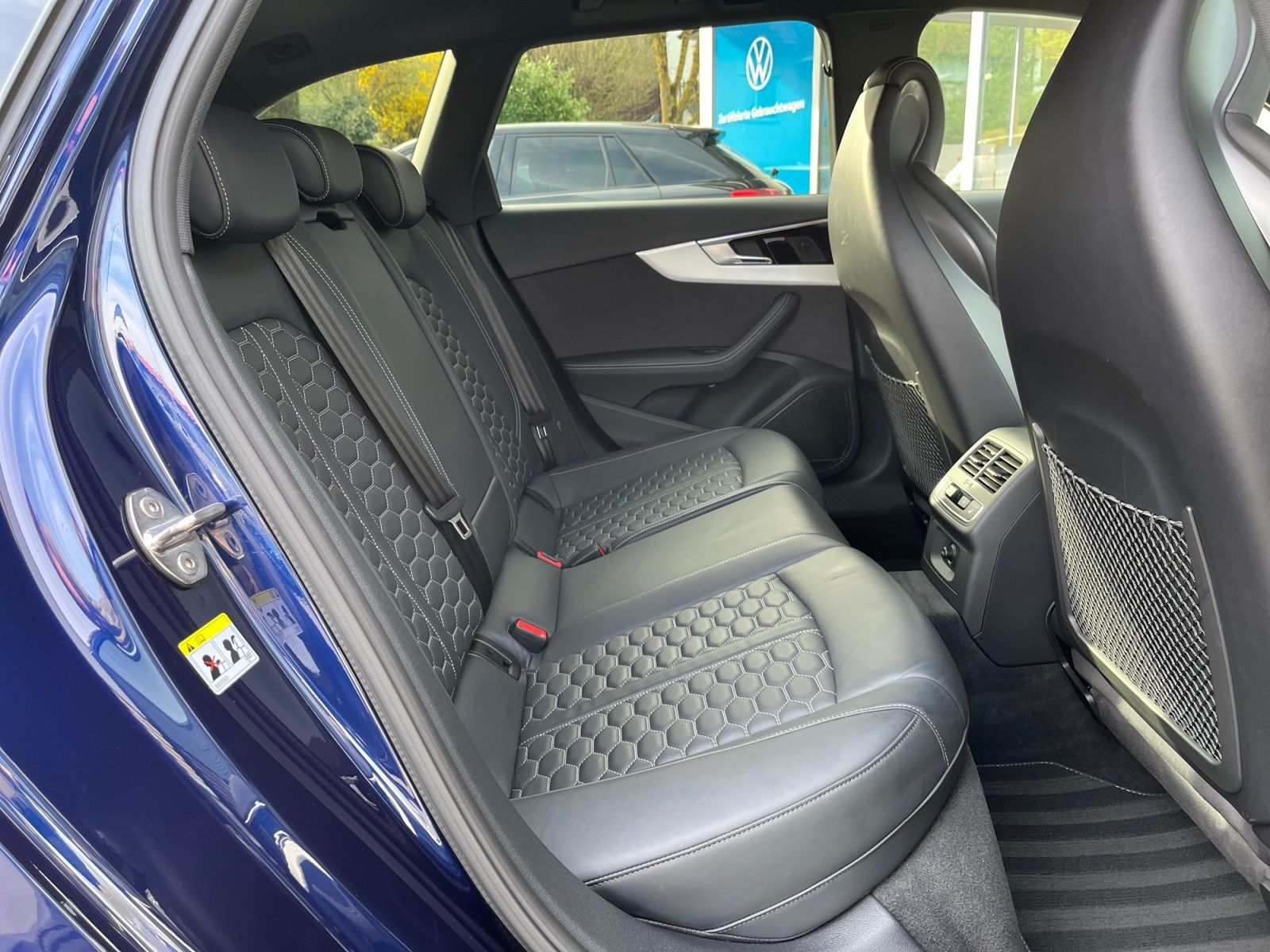 Audi RS4 - Bild 15