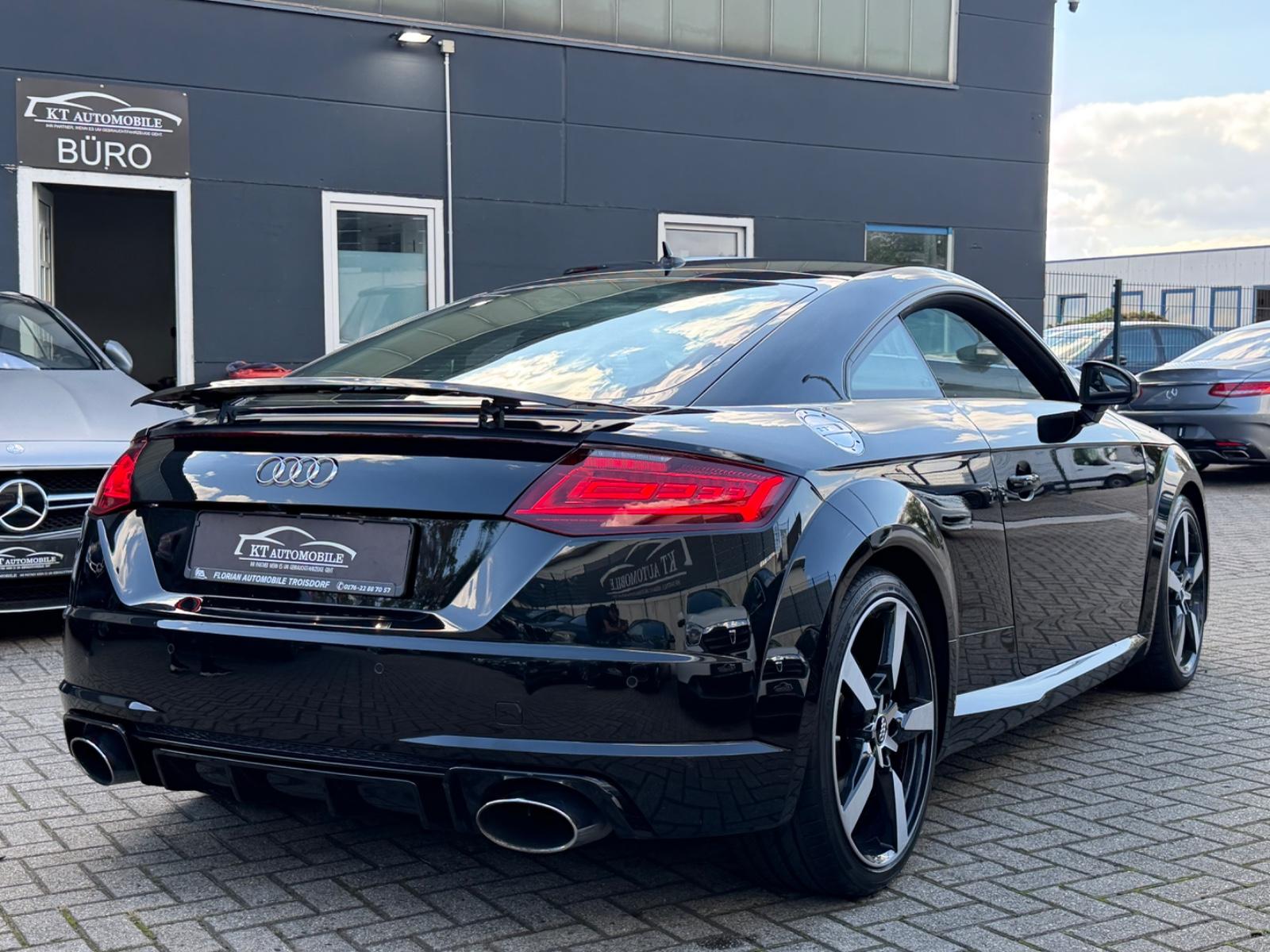 Audi TT Coupe TT RS Coupe 2.5 TFSI quattro/Kamera