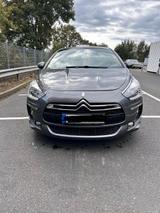 DS Automobiles DS5  1.6 diesel e-HDi 110 EGS6 Airdream - graue DS Automobiles DS5