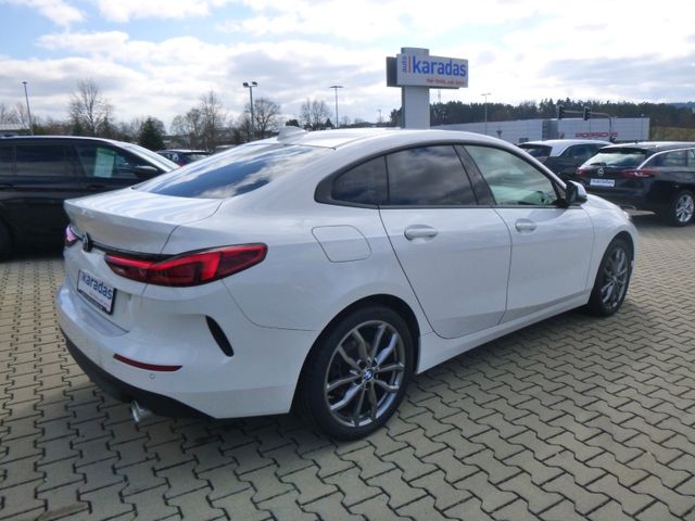 Fahrzeugabbildung BMW 218d Gran Coupé >NAV/AHK/LED/18Zoll Alu<