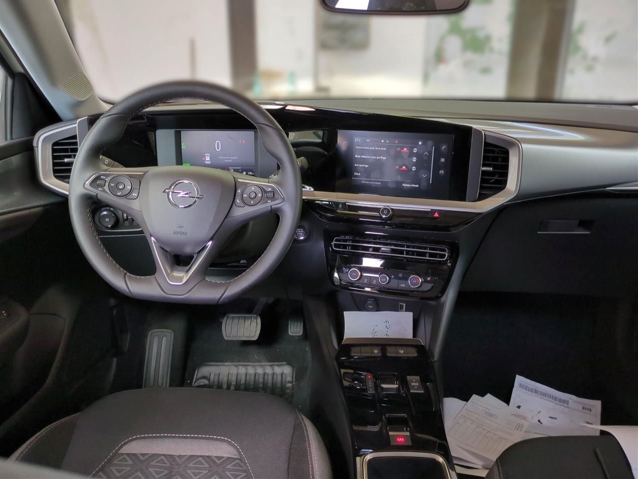 Fahrzeugabbildung Opel Mokka-e EDITION 1-PHASIG SPORT/LED/VIRTU./DAB+