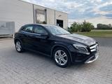 Mercedes-Benz Mercedes Benz GLA 180 Automatik - : Mercedes Gla