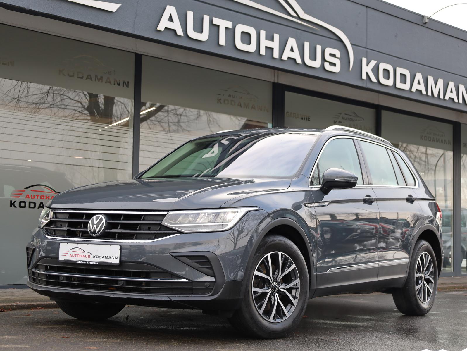 Volkswagen Tiguan 2.0 TDI Life*Digi. Cockpit*AppleCar*AHK*