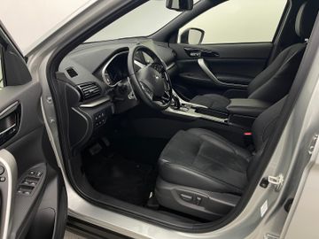Mitsubishi Eclipse Cross - 12