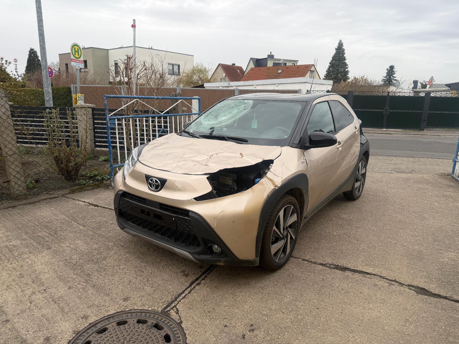 Toyota Aygo X Air JBL AUT/Nav/Kam/LED/18"