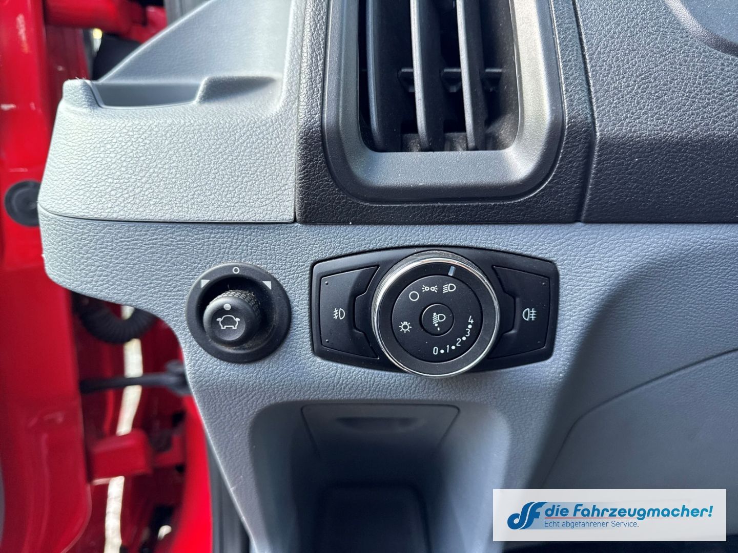 Fahrzeugabbildung Ford Transit Kombi 350 L3 Trend Temp Klima *7160