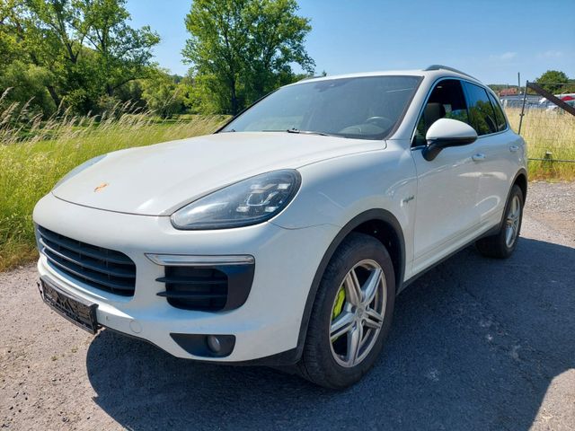 Porsche Cayenne S E-Hybrid Keyless Navi Leder Kamera LED