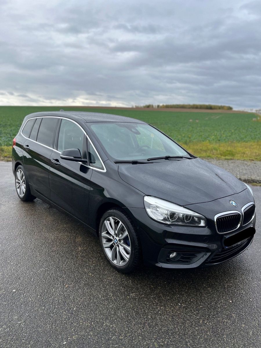 BMW 220i Gran Tourer Advantage LED Navi SHZ RFK