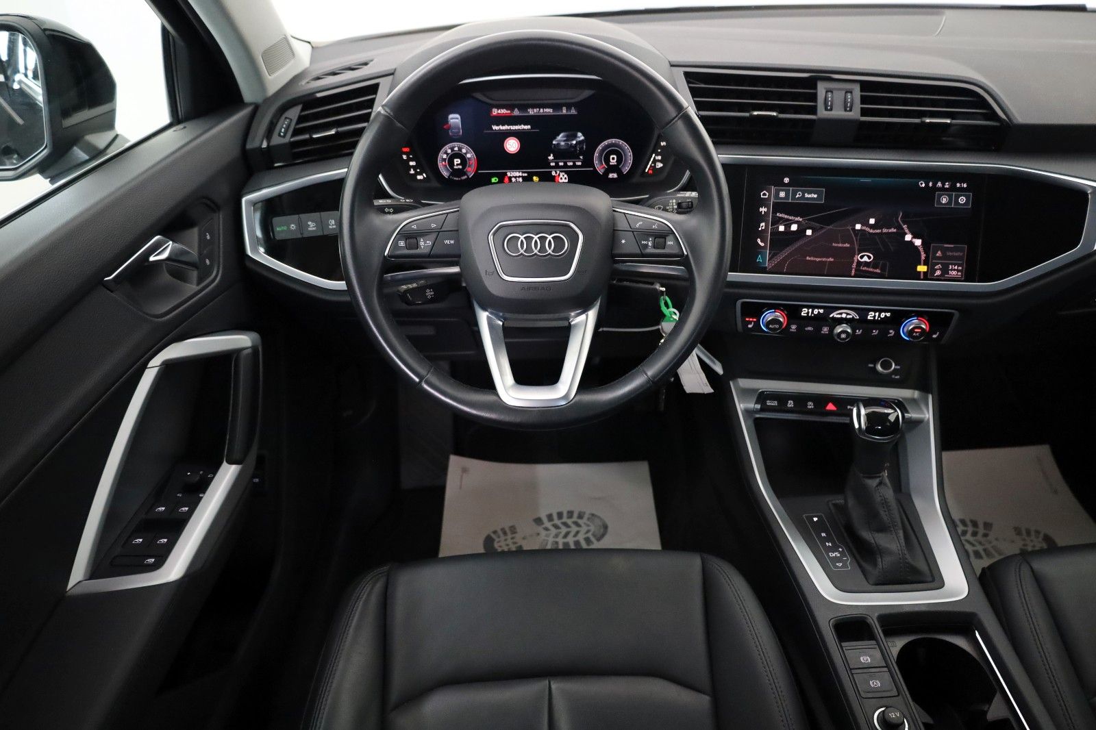 Fahrzeugabbildung Audi Q3 Sportback 35 TFSI,Leder,Navi,LED,SH,Kamera