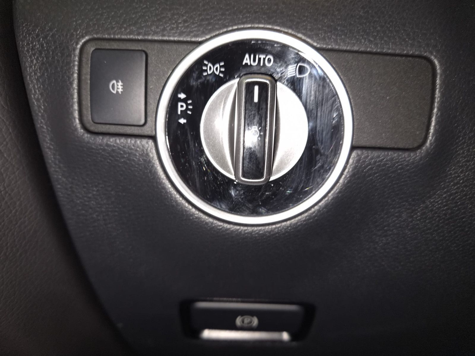 Fahrzeugabbildung Mercedes-Benz B 200 Urban Style Edition/LED/NAVI/SCHECKHEFT