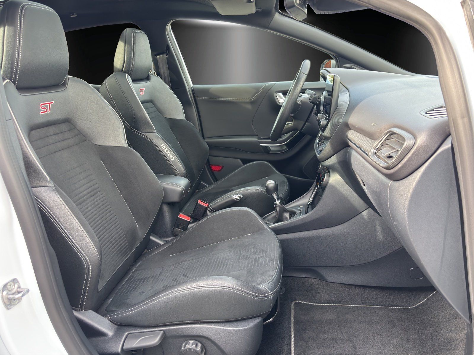 Fahrzeugabbildung Ford Puma ST 1.5 ST X LED/KAMERA/NAVI/SHZ/RECARO/