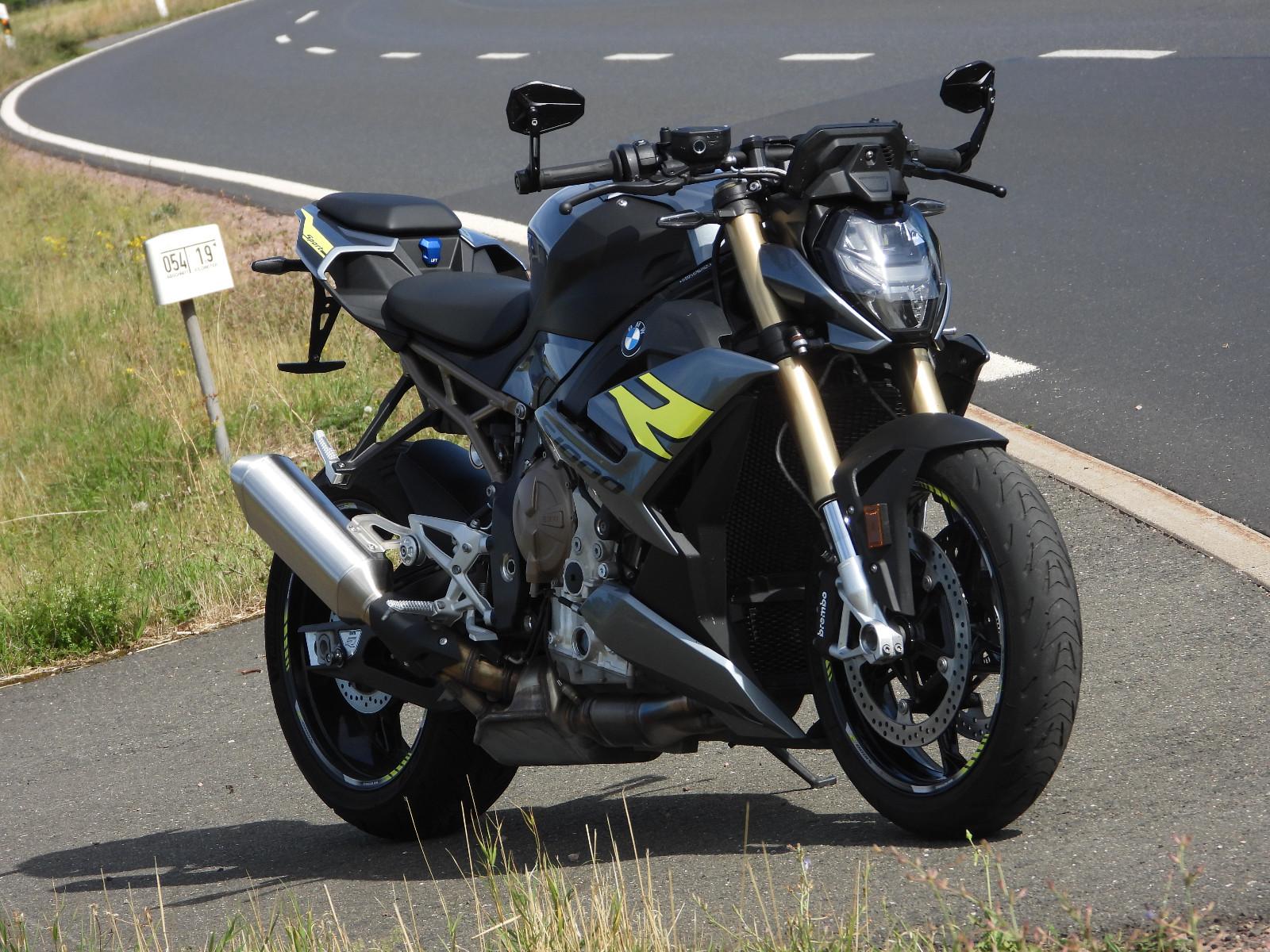 BMW S1000R gepflegt - 1. Hand