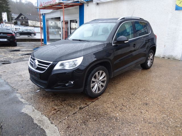 Fahrzeugabbildung Volkswagen Tiguan Sport & Style 4Motion/AHK/2.Hd/Xenon/DSG