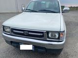 Toyota TOYOTA Hilux 2.4 TD 4WD 2/2 Extra Cab Pup. SR5 - Toyota Hilux aus 1999 mit Diesel-Antrieb