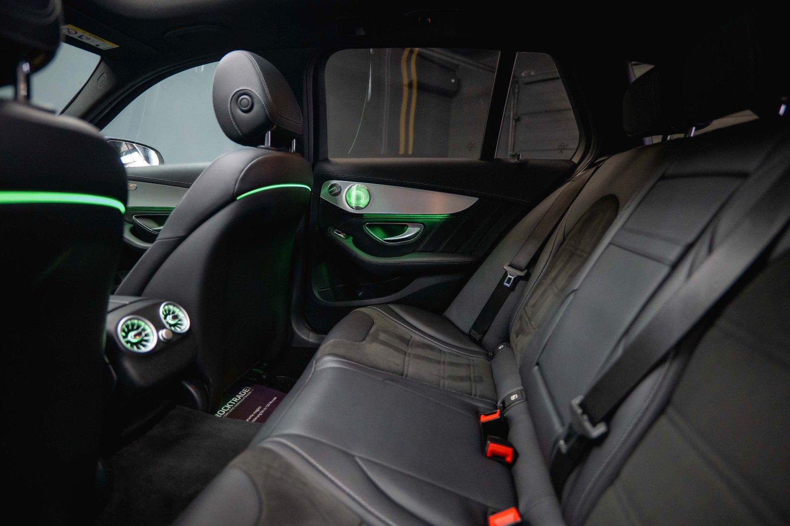 Fahrzeugabbildung Mercedes-Benz C 63 S T AMG Performance *Pano*Burmester*LED*