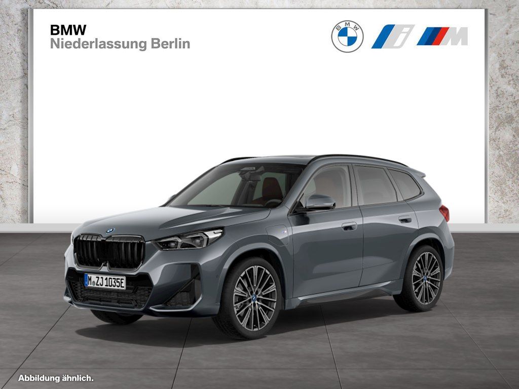 BMW X1 — hlavná fotografia
