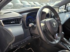 Fahrzeugabbildung Corolla Touring Sports Hybrid Trek 1.8  Erst 13.