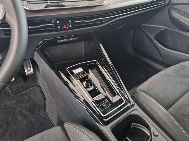 Golf  Style 1.5 TSI DSG MATRIX NAV ACC ERGO IDA