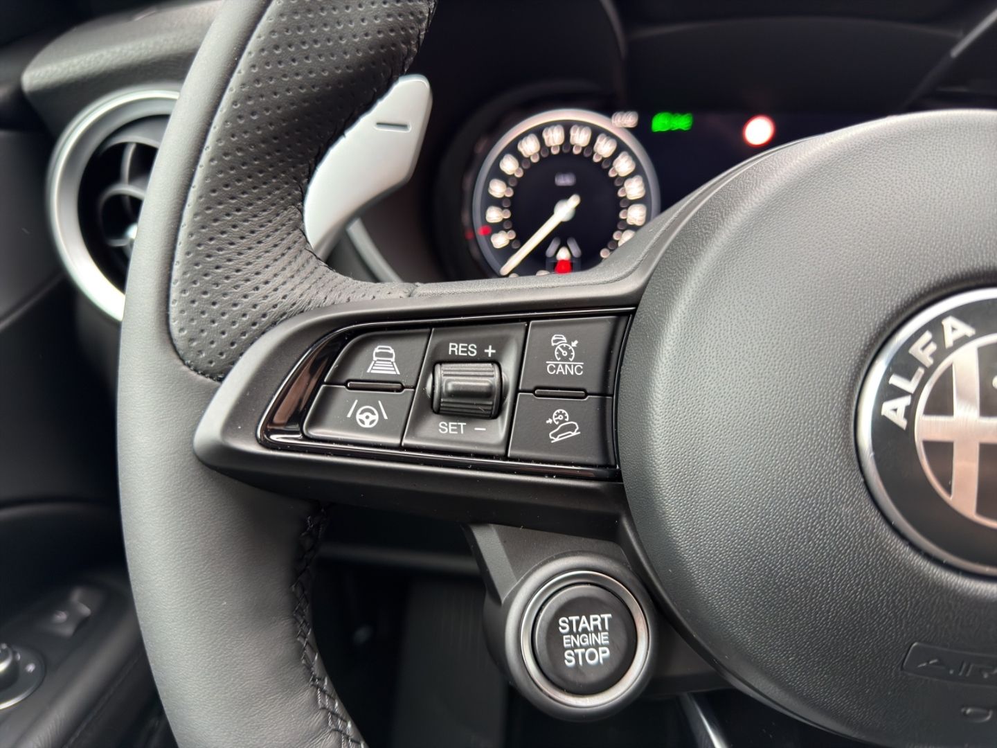 Alfa Romeo Stelvio - Bild 17