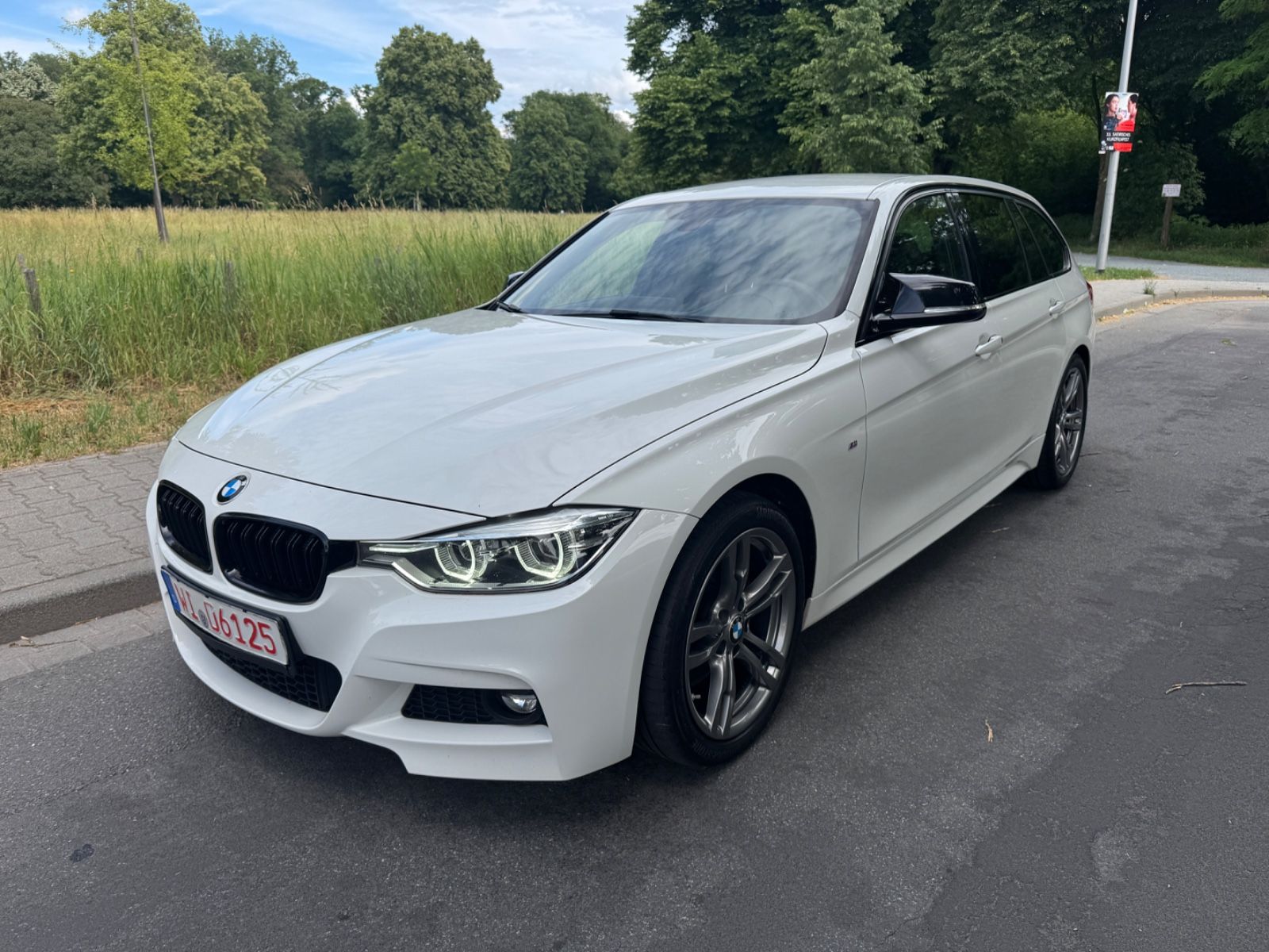 BMW 330d Touring *M-SPORT-LED-KEYLESS*