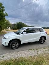 Suzuki Vitara 1.4 BOOSTERJET Hybrid Comfort 4x2 Aut... - Suzuki Vitara Gebrauchtwagen in München
