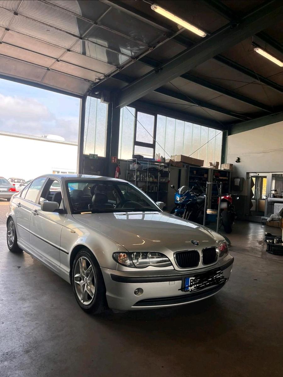 BMW 318